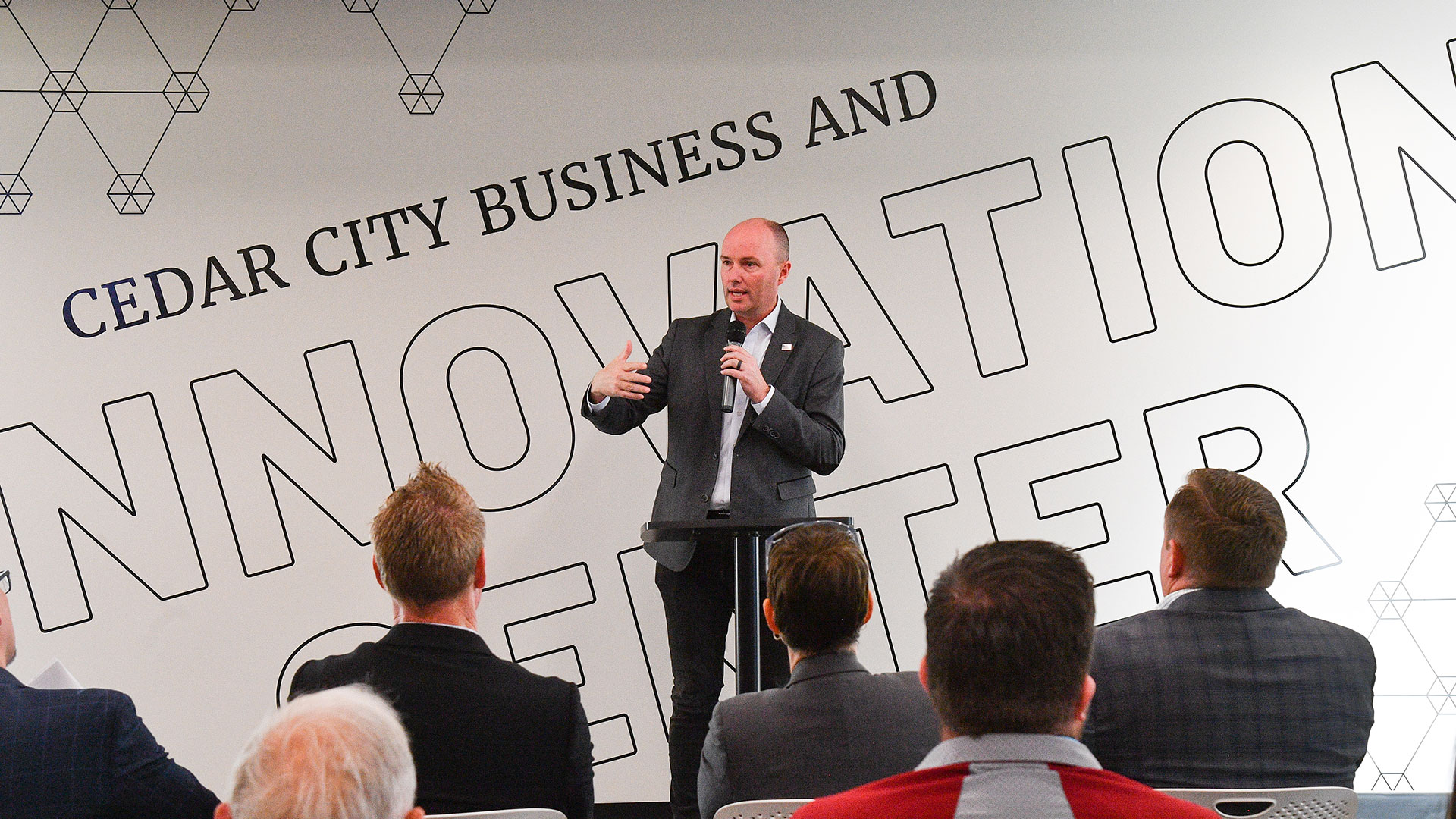 A photo of Governor Cox at the Innovation Center